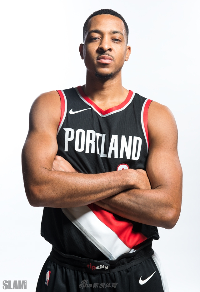 稳定更衣室 稳定更衣室